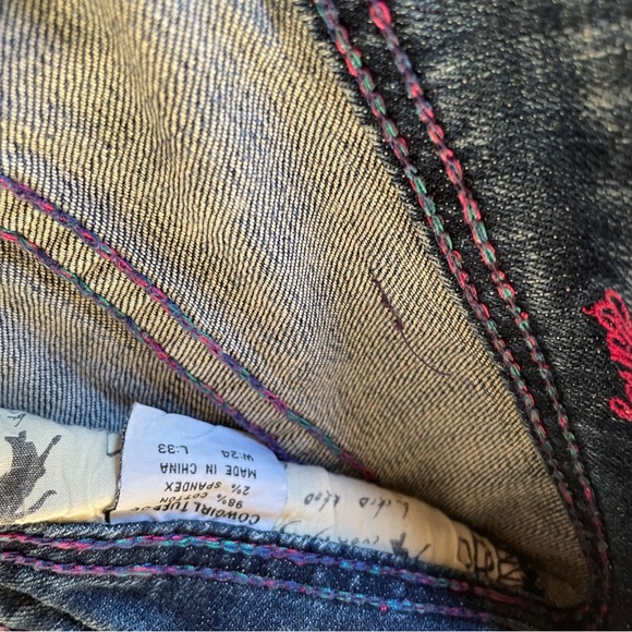 Cowgirl Tuff Boot Cut Jeans - Distressed Blue - Picture 4 of 9